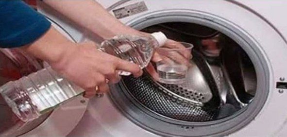 Aprenda a limpar sua máquina de lavar roupas com apenas 2 ingredientes